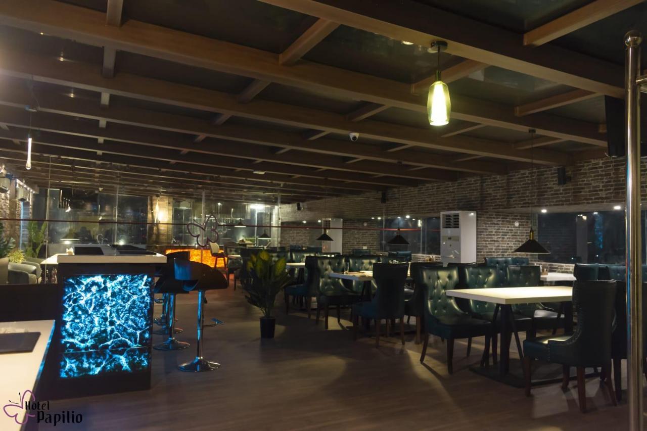Hotel Papilio Māldah 外观 照片