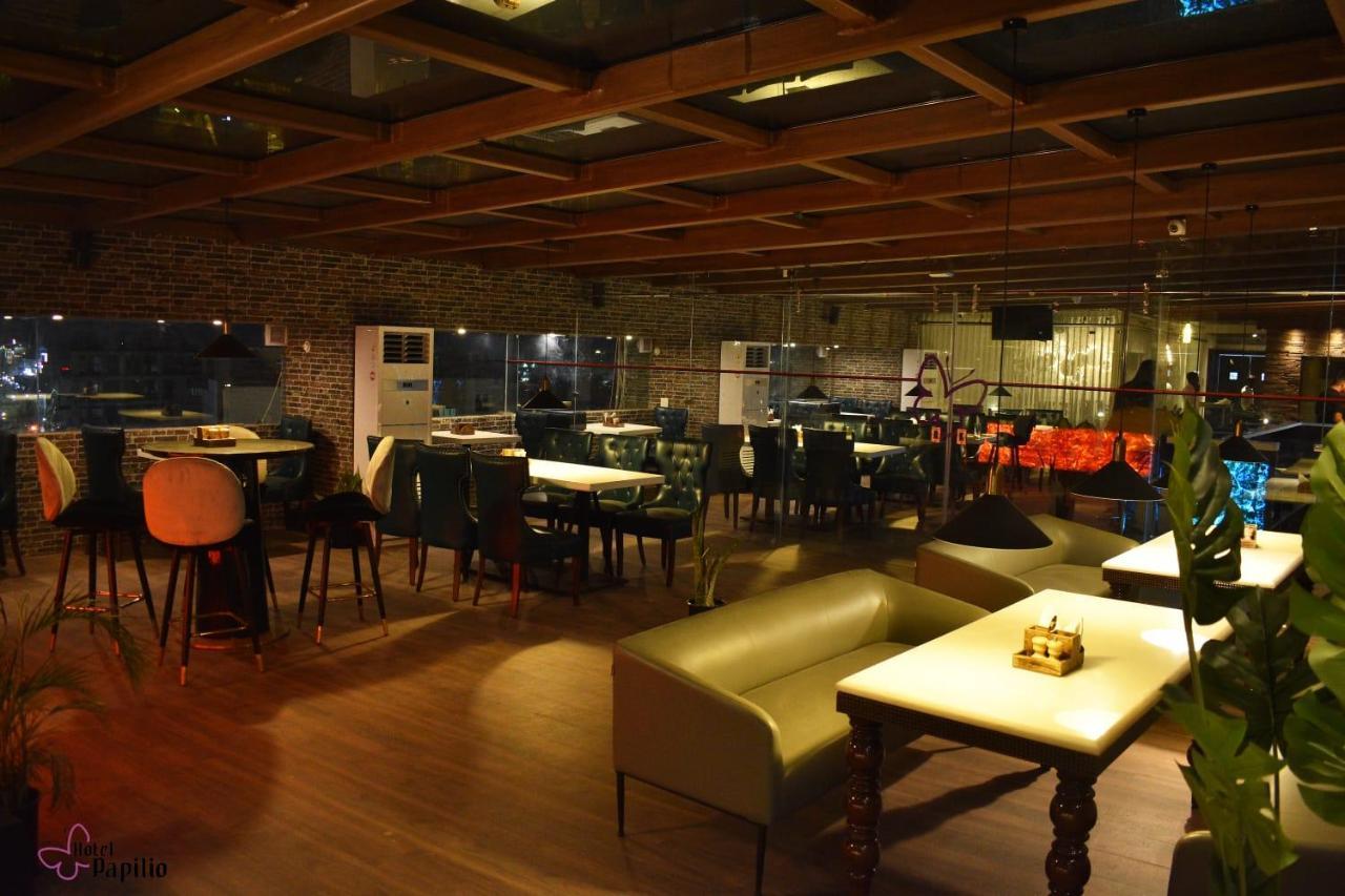 Hotel Papilio Māldah 外观 照片