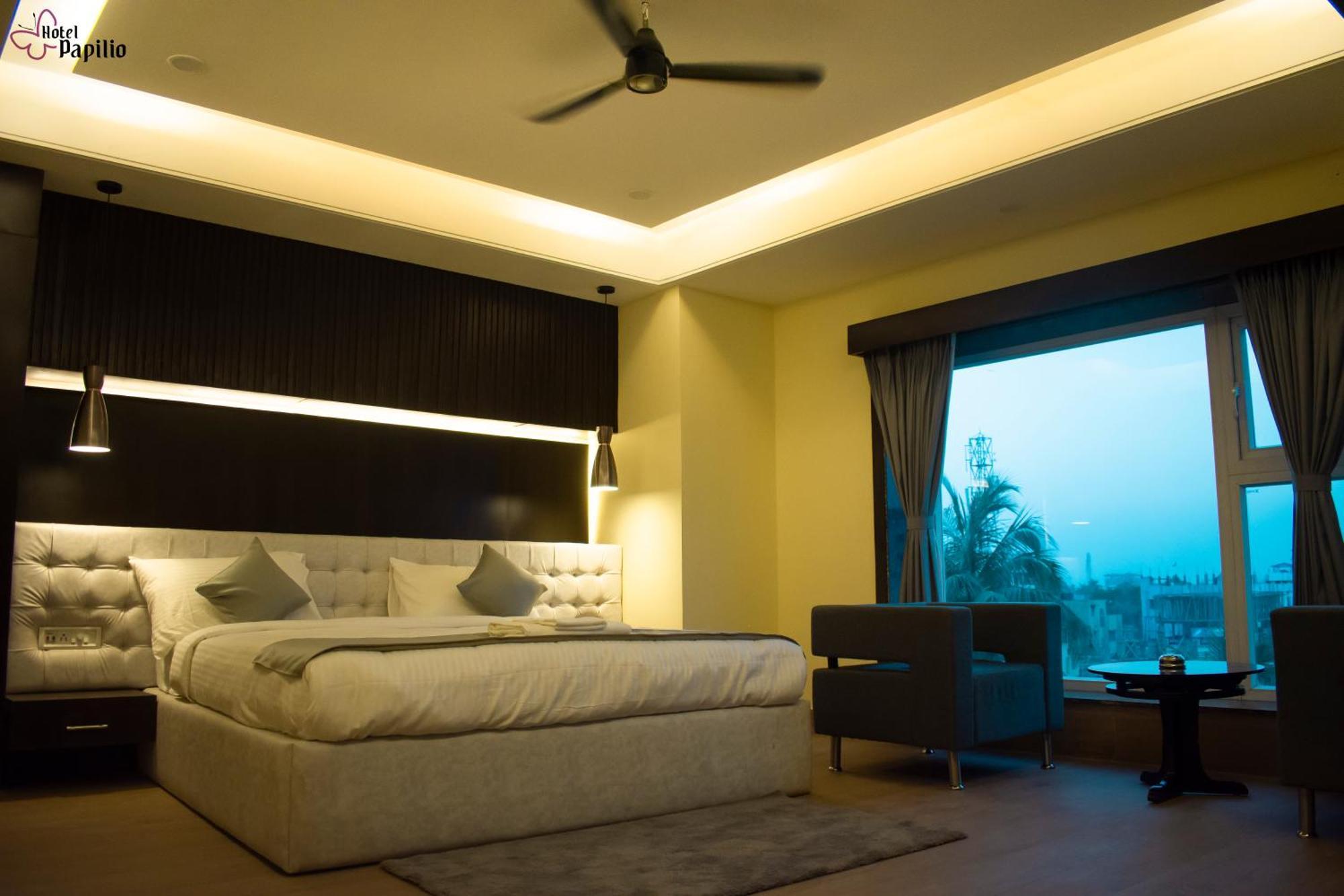 Hotel Papilio Māldah 外观 照片