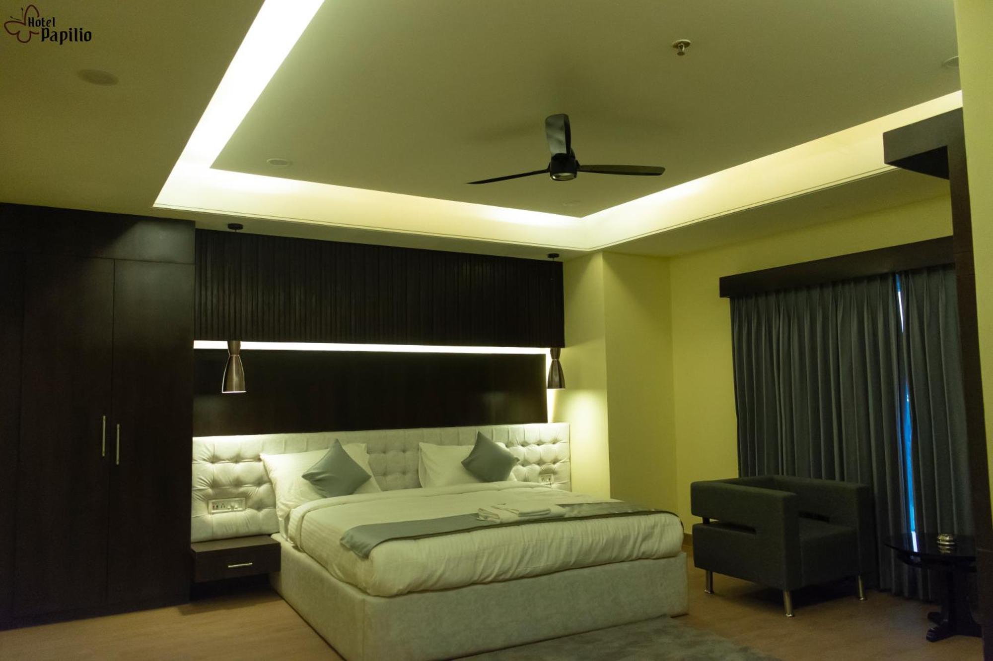 Hotel Papilio Māldah 外观 照片