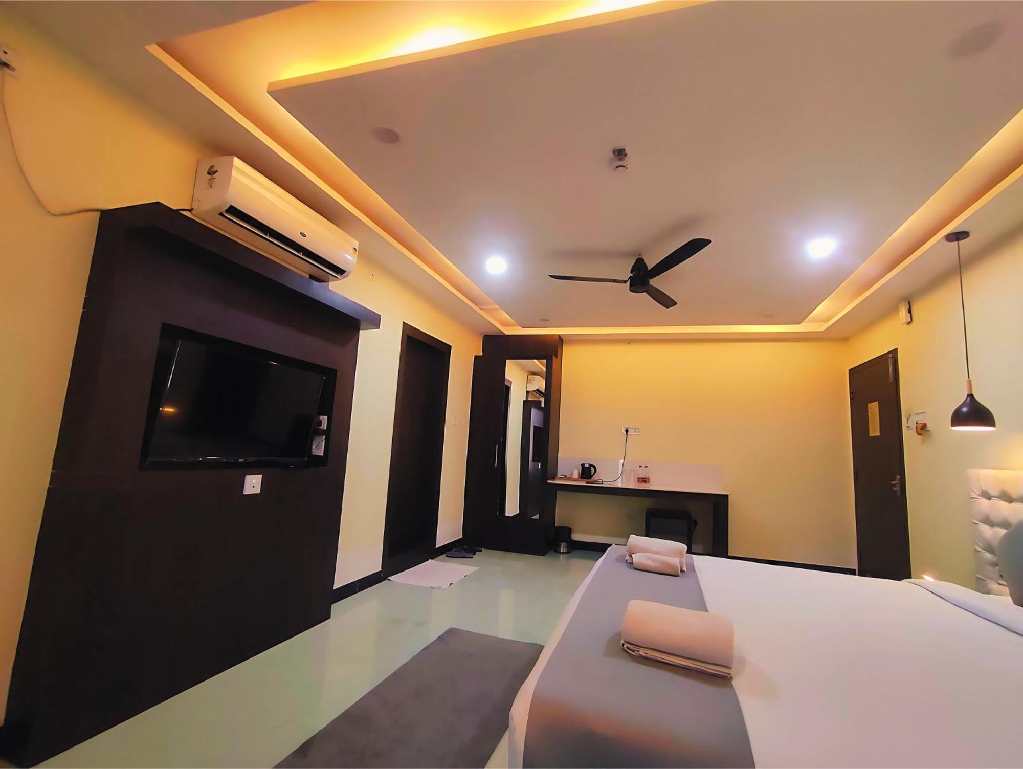 Hotel Papilio Māldah 外观 照片